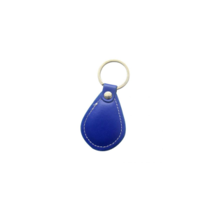 Porte-clés RFID bleu en cuir.